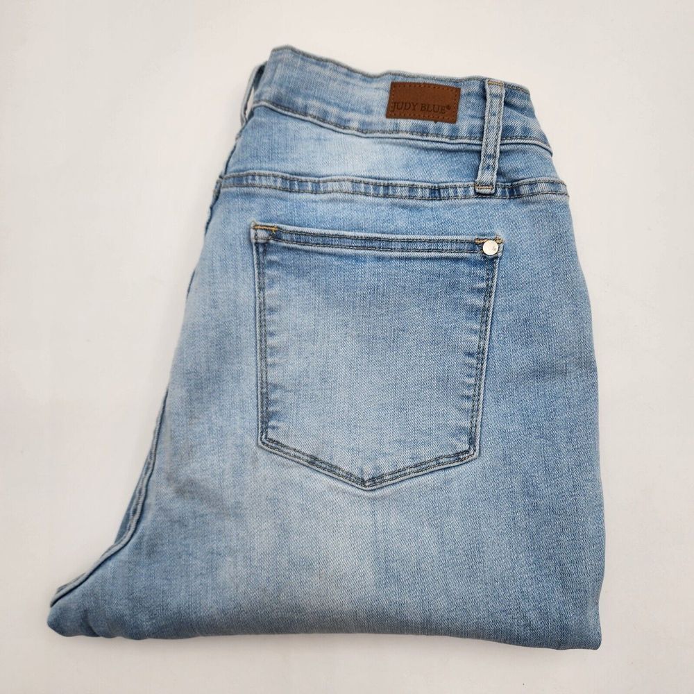 Judy Blue Jeans Womens Size 16W Blue Denim Pants Boyfriend Fit Distressed Casual